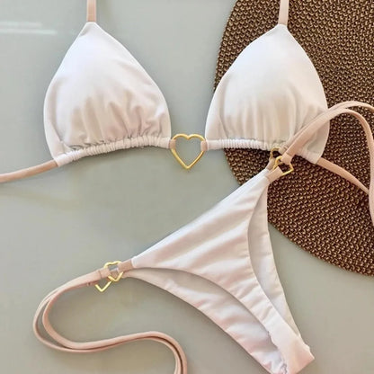 Bikini deux pièces avec détails cœurs dorés
