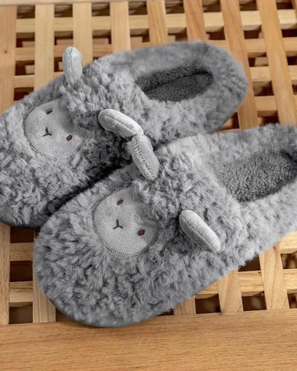 Chaussons en peluche mouton