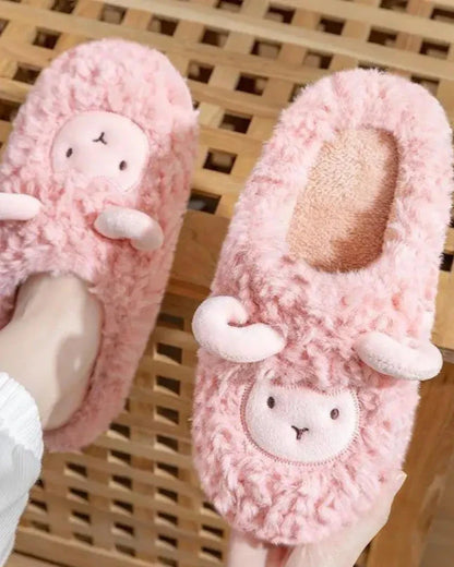 Chaussons en peluche mouton