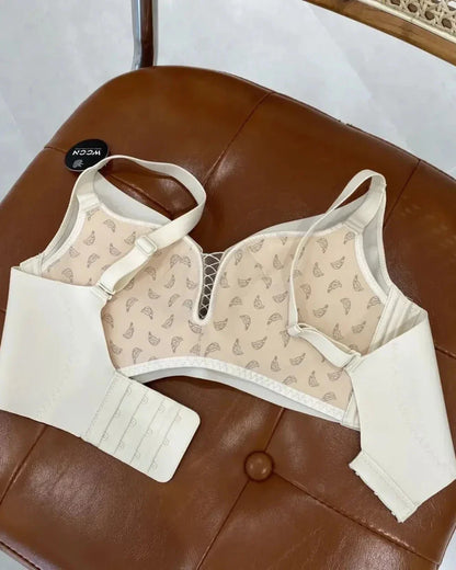 Soutien-gorge doux avec un filet décoratif