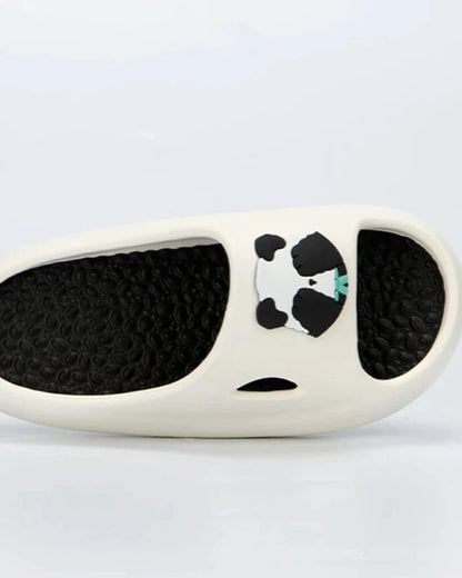 Chaussons confortables avec un panda