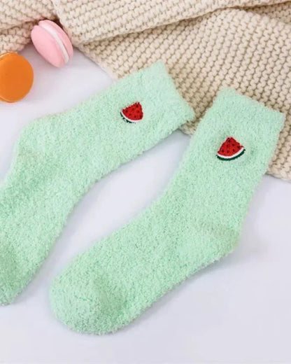 Chaussettes longues et pelucheuses avec broderie