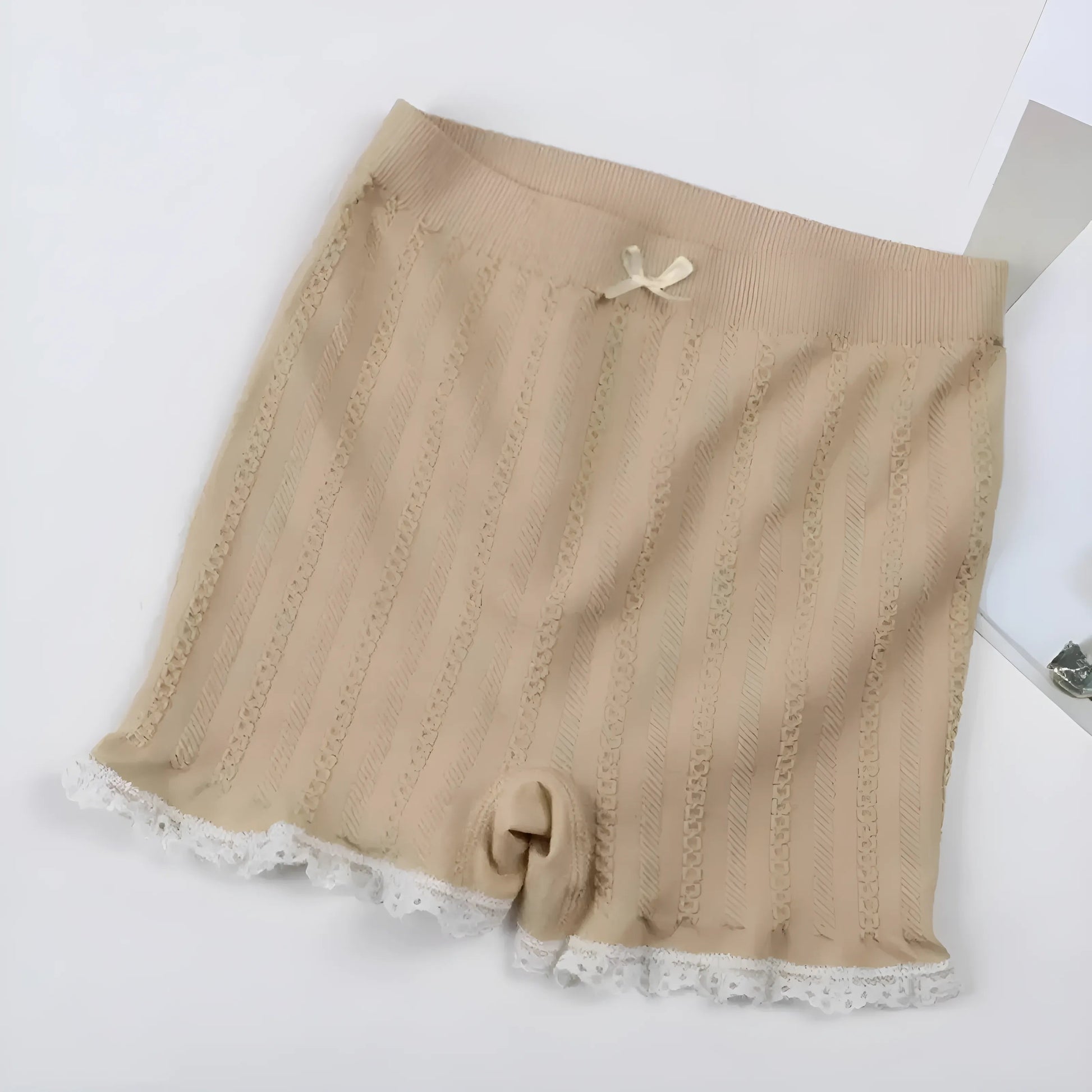 Beige Culottes de femme avec garniture décorative