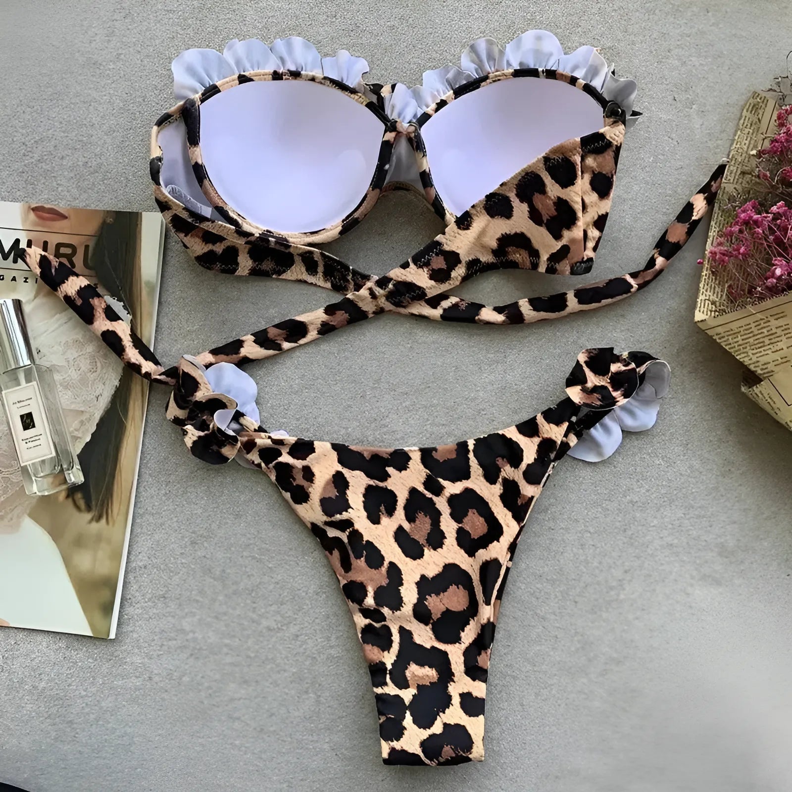  Bikini à imprimé léopard en deux pièces avec volants