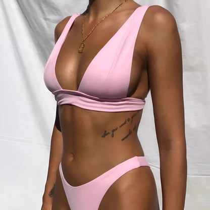  Bikini deux pièces avec bonnets triangulaires
