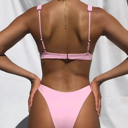  Bikini deux pièces avec bonnets triangulaires
