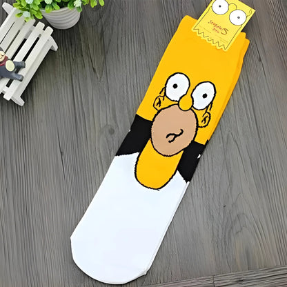 Blanc Chaussettes pour hommes à mi-mollet mettant en vedette la famille Simpsons