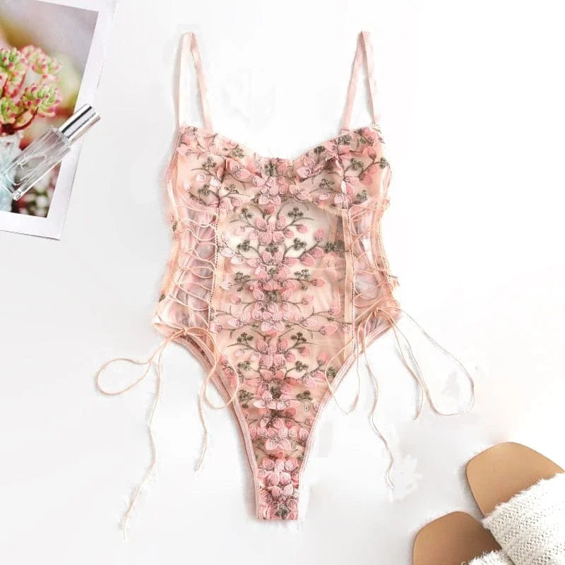 Body en dentelle avec embossage floral - rose / s