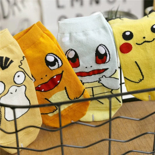 Chaussettes courtes avec des impressions de pokemon