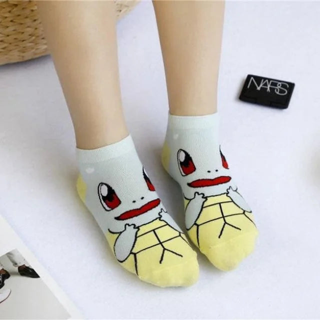 Chaussettes courtes avec des impressions de pokemon