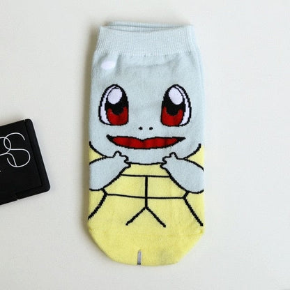 Chaussettes courtes avec des impressions de pokemon - vert / 36-39