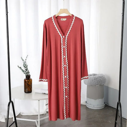 Chemise de nuit avec garniture décorative - rouge / s