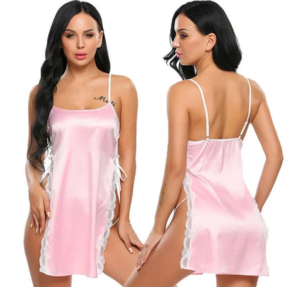 Chemise de nuit avec une fente profonde - rose / s