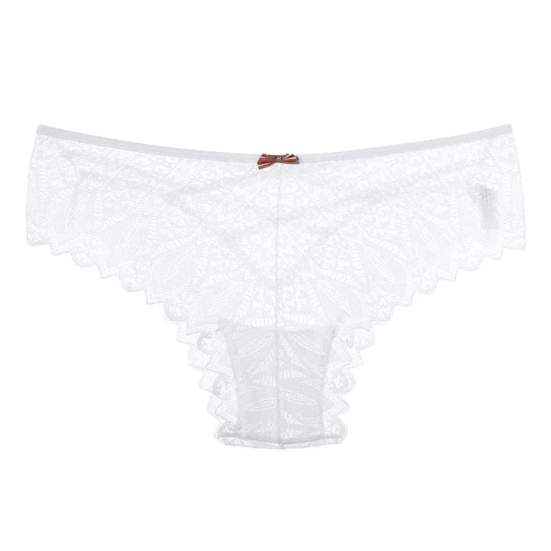 Culotte en dentelle avec des bretelles - blanc / s