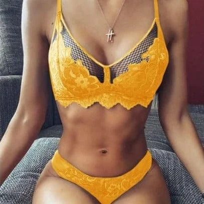 Ensemble de lingerie avec bordure en dentelle - jaune / s