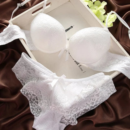 Ensemble de lingerie classique en dentelle - blanc / 85b