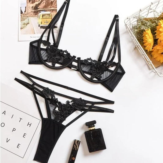 Ensemble de lingerie en dentelle avec jarretelles - noir / s