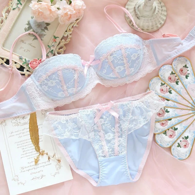 Ensemble de lingerie en dentelle de couleurs pastel - bleu / 85a