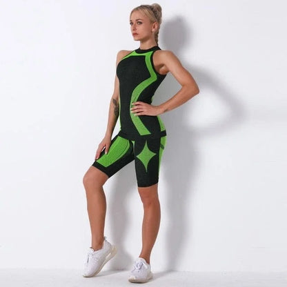 Ensemble de sport avec top plus long - vert / s