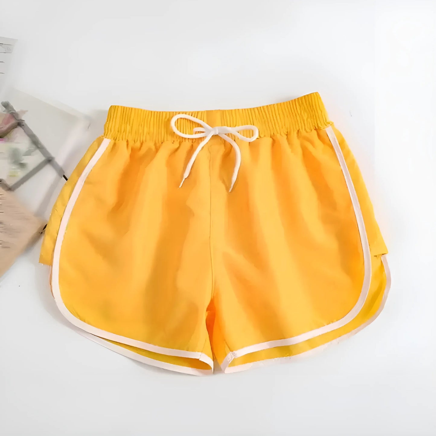 Jaune Shorts de sport classiques