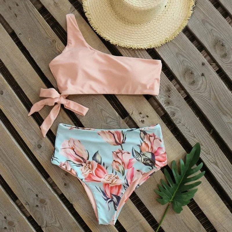 Maillot de bain deux pièces avec bas floral