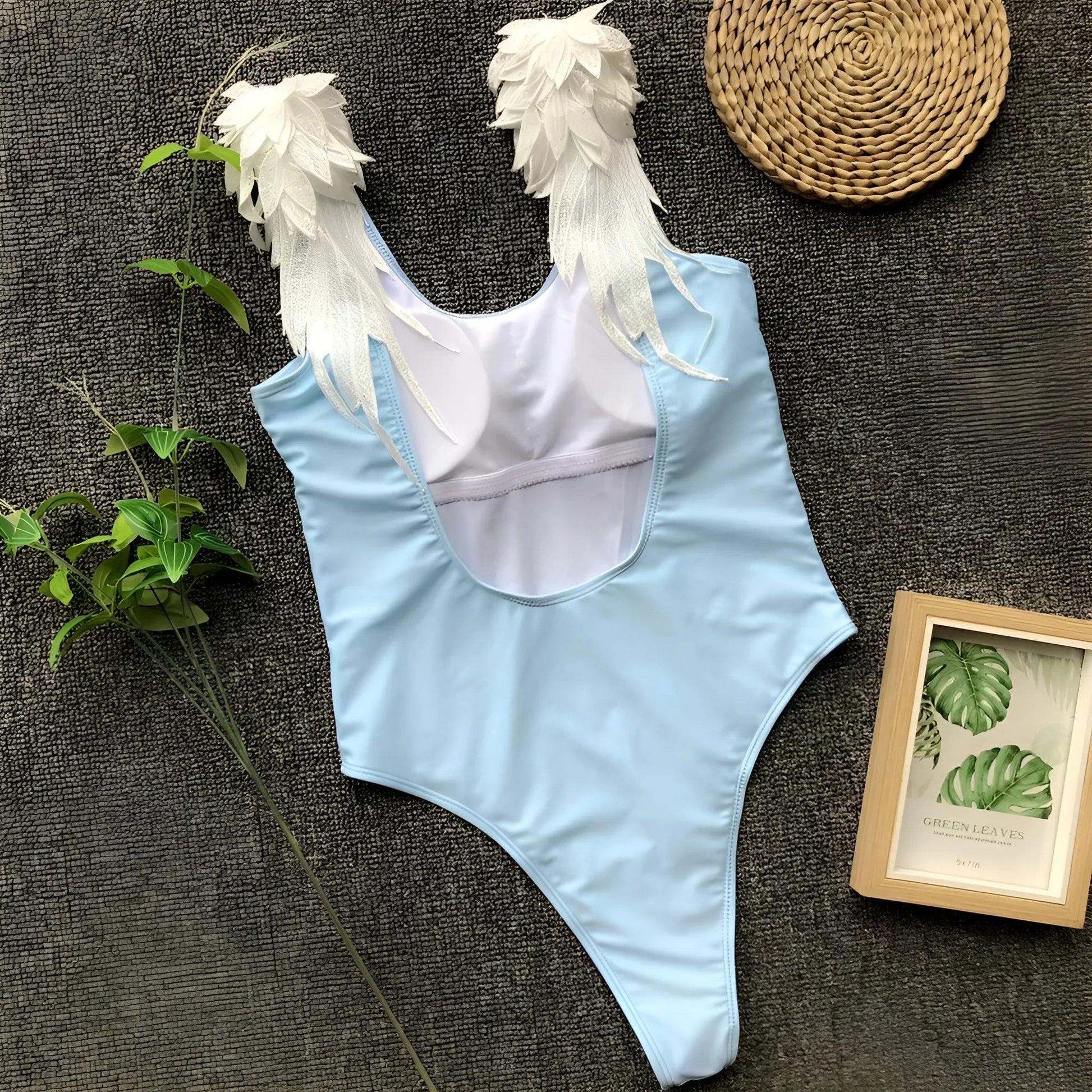  Maillot de bain une pièce avec des ailes