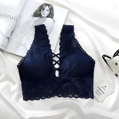 Marine Bralette en dentelle avec des bretelles sur le décolleté