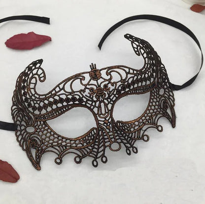 Masque en dentelle - marron / universel