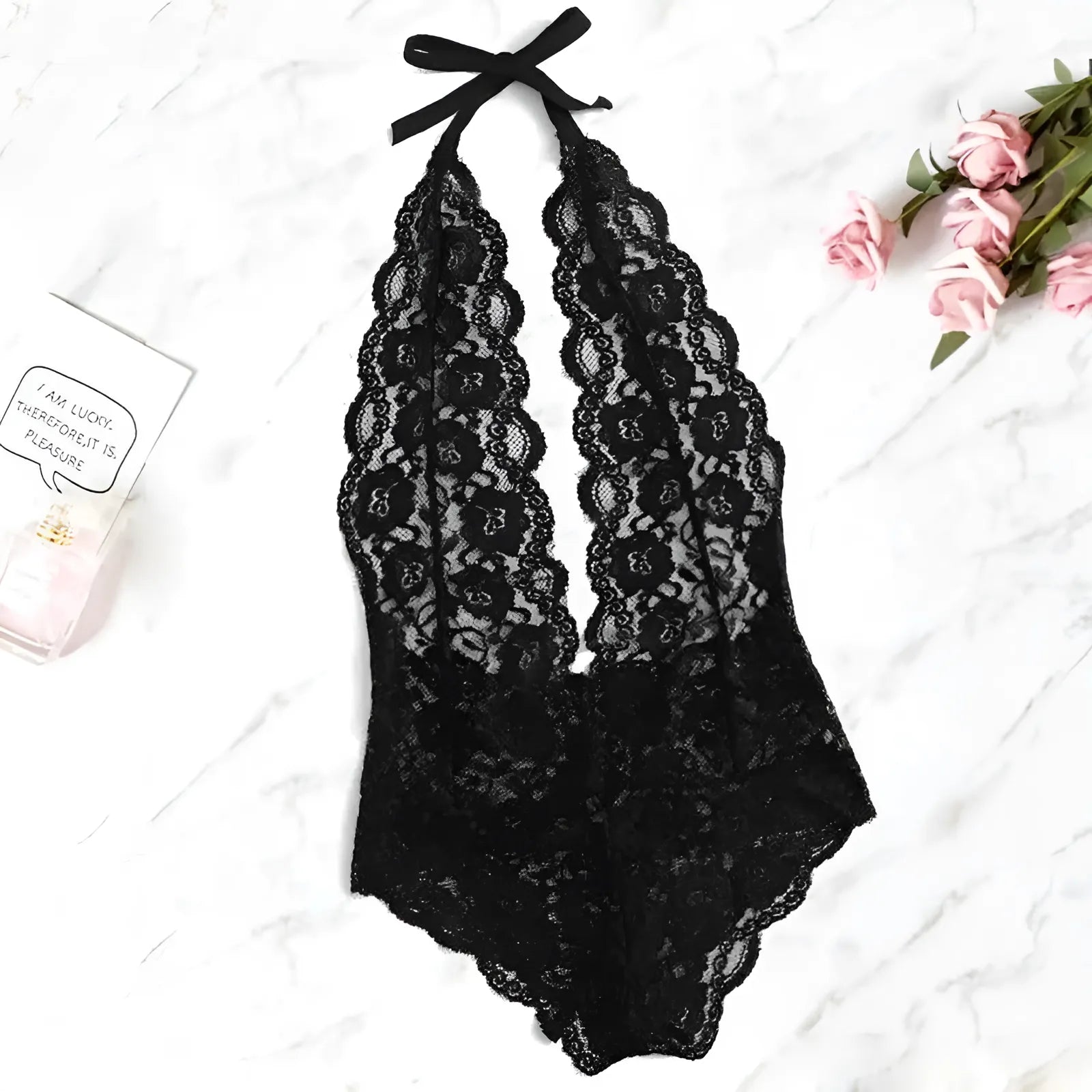 Noir Body en dentelle avec décolleté en V profond et dos ouvert