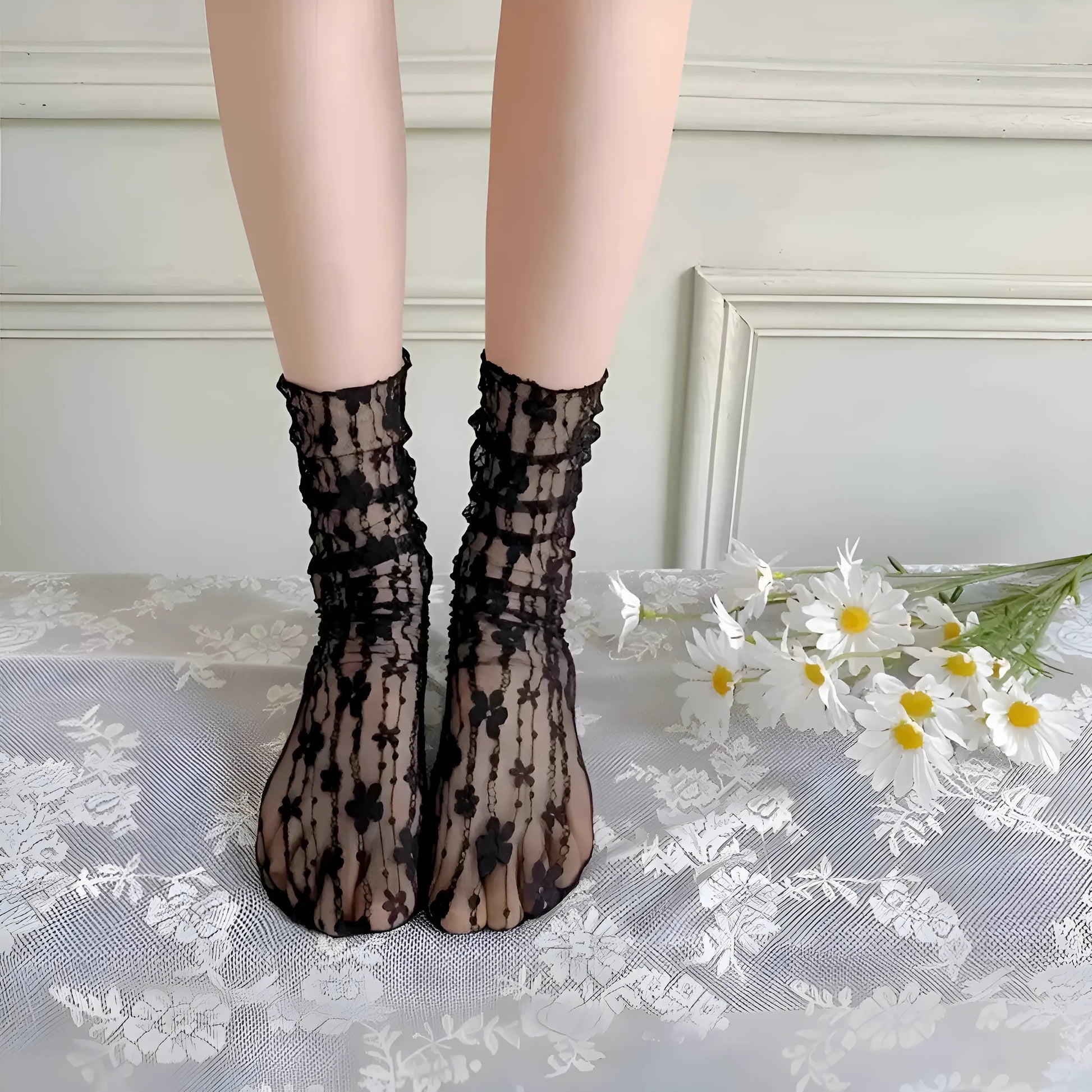 Noir Chaussettes en dentelle florale