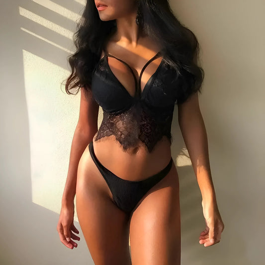 Noir Ensemble de lingerie avec un haut plus long