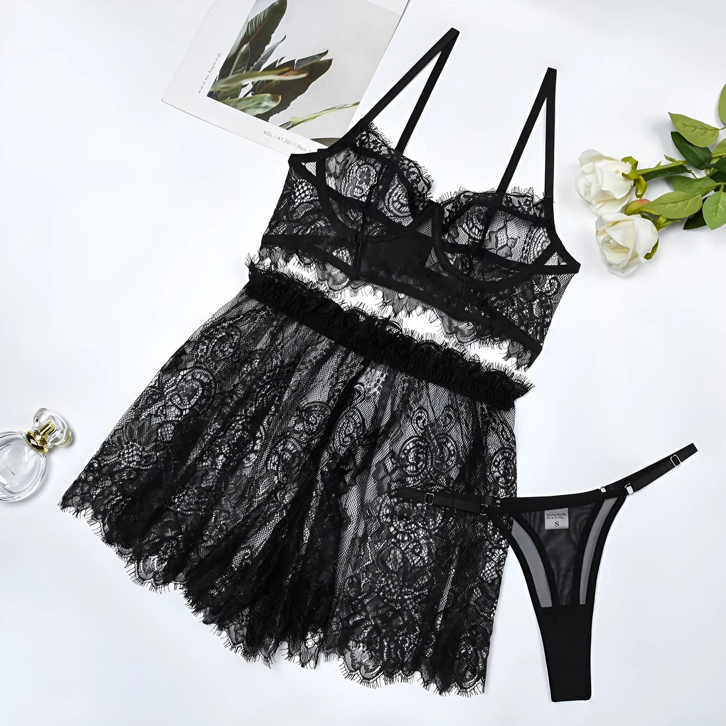 Noir Ensemble de lingerie en dentelle avec jupe