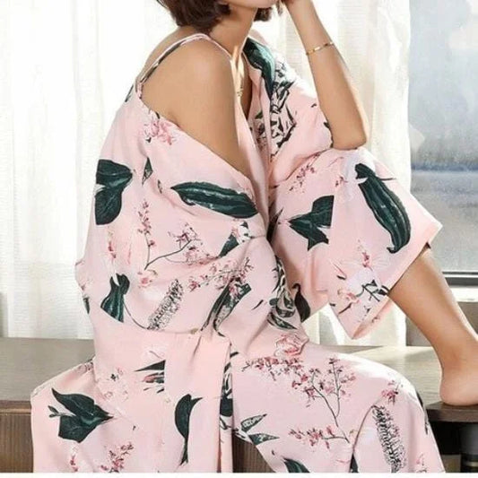 Pyjama longue avec des fleurs - rose / s