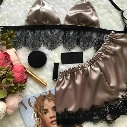 Rose Pyjamas en satin pour femmes avec dentelle décorative et lien au dos