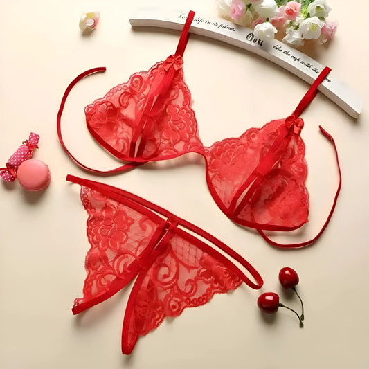 Rouge Ensemble de lingerie en dentelle avec découpes