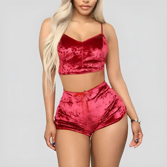 Rouge Ensemble de pyjama en velours avec haut et shorts