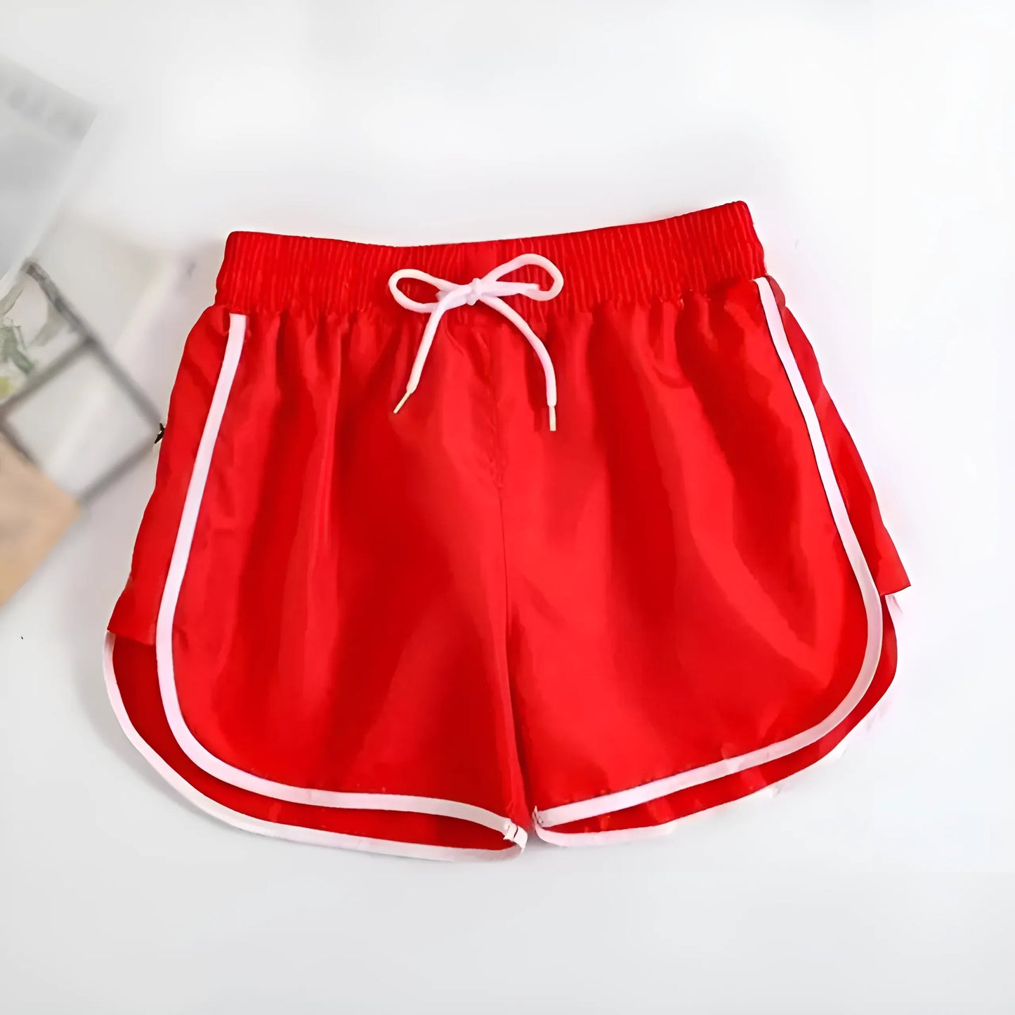 Rouge Shorts de sport classiques