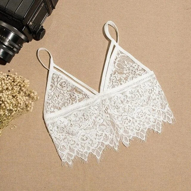 Soutien-gorge en dentelle avec un fond abaissé