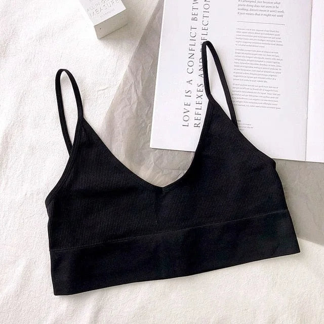 Soutien-gorge simple avec des bonnets bas