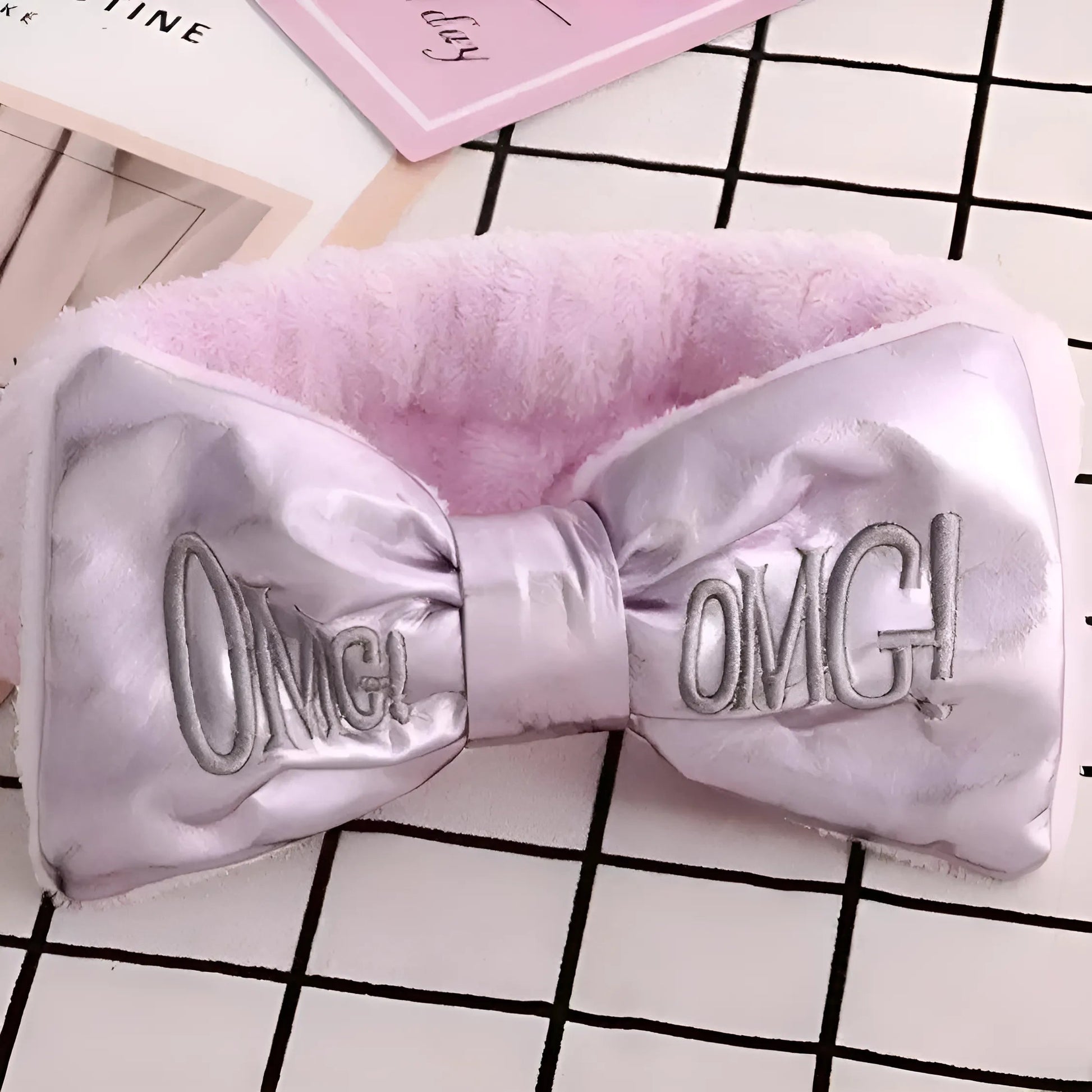 Violet Bandeau en satin avec nœud